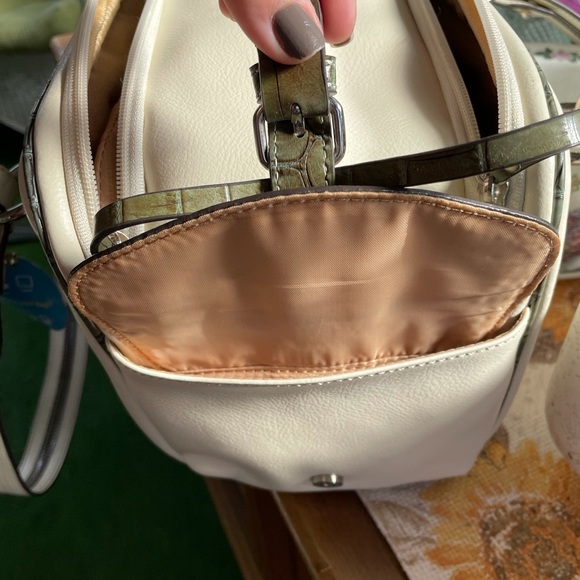 Camera bag - Picture 10 of 15